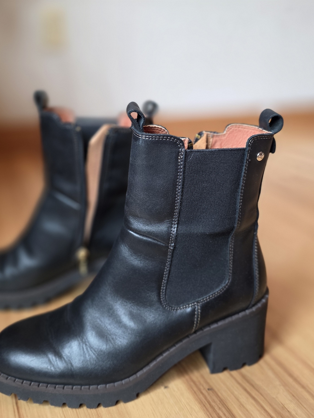 Pikolinos Black Chelsea Ankle Boot with Black Elastic Side Panel - Picture 4 of 10